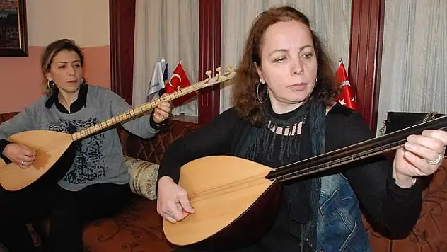 Türk ve Arnavut kültürleri müzikle kaynaşıyor