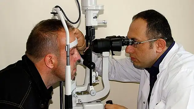 Behçet hastalığı gözleri vuruyor