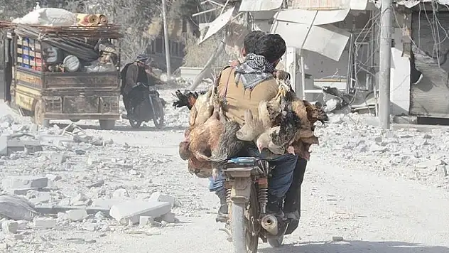 Bab'ı terk eden aileler ilçeye dönmeye başladı