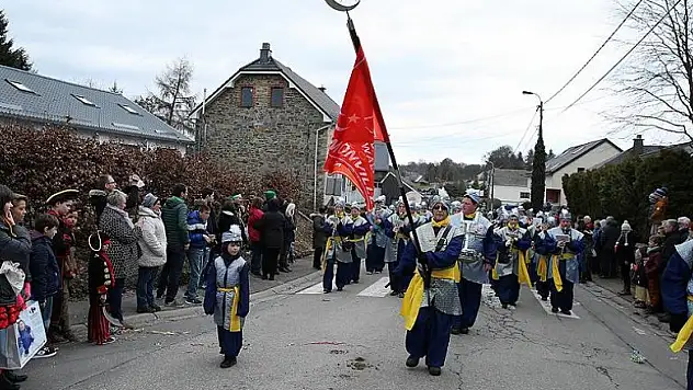 Belçika'nın 'Türk köyü'nde karnaval coşkusu