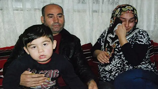 Üç yaşındaki çocuk tedavi olmazsa ölecek