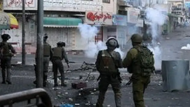 İsrail askerleri 2 Filistinliyi öldürdü
