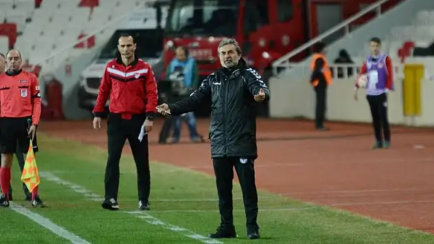 Kocaman, rotasyona gitti