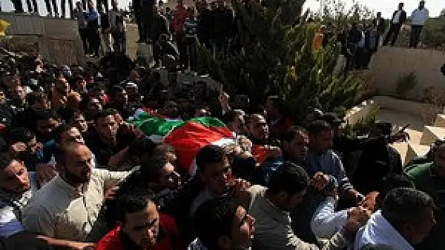 Öldürülen Filistinliler için cenaze töreni