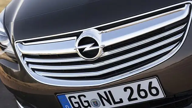 Opel'in yeni sahibi Peugeot oluyor