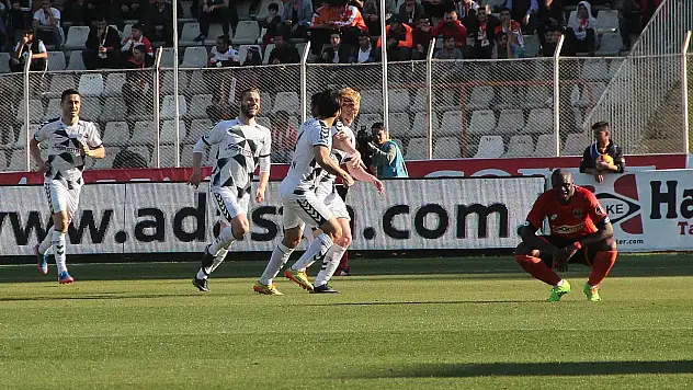 Konyaspor, Adana'yı ateşe attı. İşte ayrıntılar