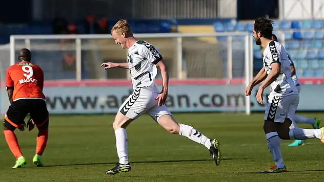 Jonsson, bir vurdu pir vurdu!