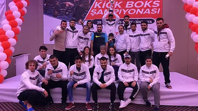Kick boksta Selçuk Üniversitesi 3.oldu