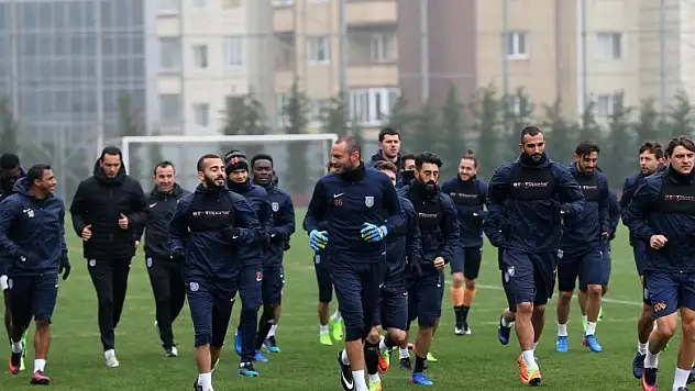 Başakşehir, sakatlıklarla boğuşuyor