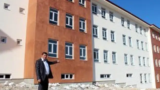 Fetullah Bayır Fen Lisesi açılış için gün sayıyor