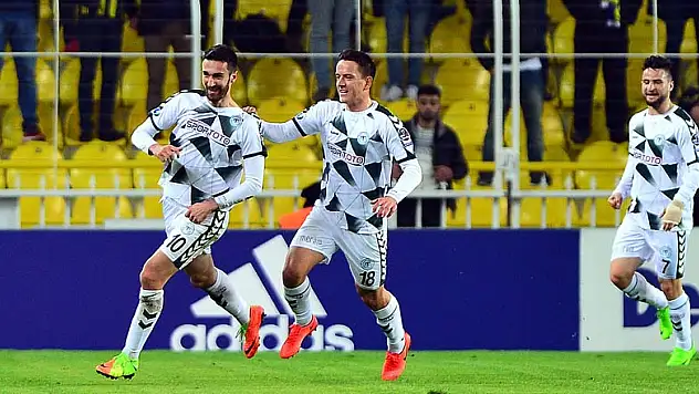 Sen neymişsin Bajic!