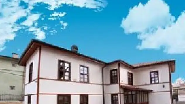 Emekli Konağı hizmete giriyor