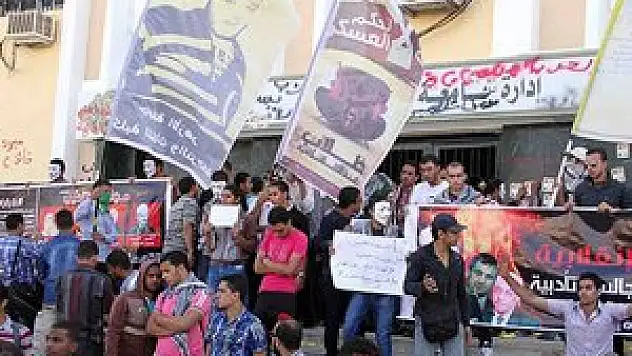 Genç kızların serbest bırakılmasını istediler