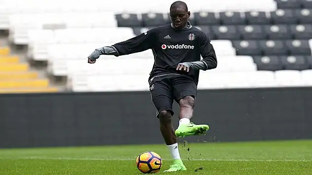 Konyaspor, Demba Ba'yı doğruladı