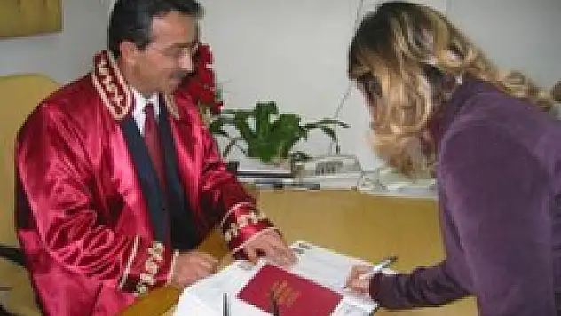 2012 yılında 2130 çiftin nikahı kıyıldı