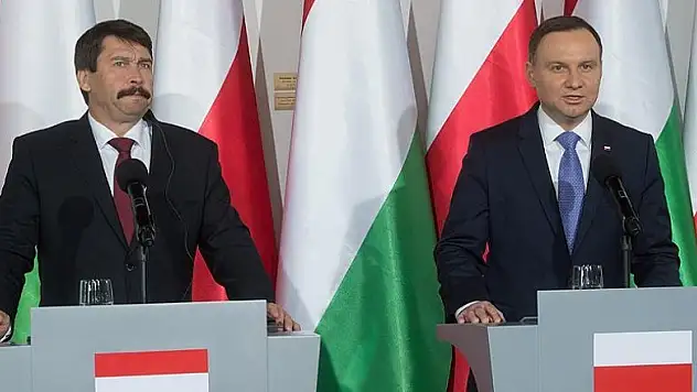 Macaristan ve Polonya 'Avrupa Birleşik Devletler'ne karşı