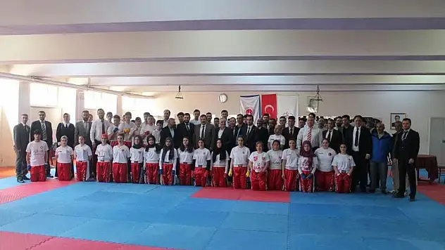 Kick Boks'ta DAN sınavı yapıldı