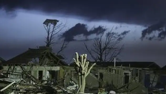 ABD'de şiddetli yağış hortum ve fırtına