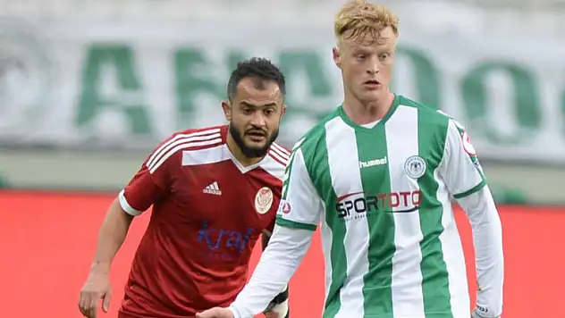 Konyaspor'un Danimarkalı futbolcusu Jonsson Türkçe öğreniyor