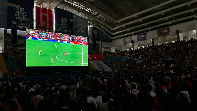 24 yıllık hasret sona erdi! Selçuklu'da milli maç heyecanı