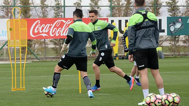 Konyaspor taktik çalışıyor