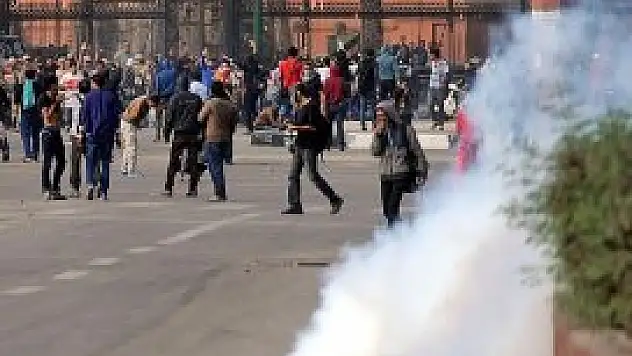 Mısır'da darbe yanlıları ile karşıtları arasında çatışma