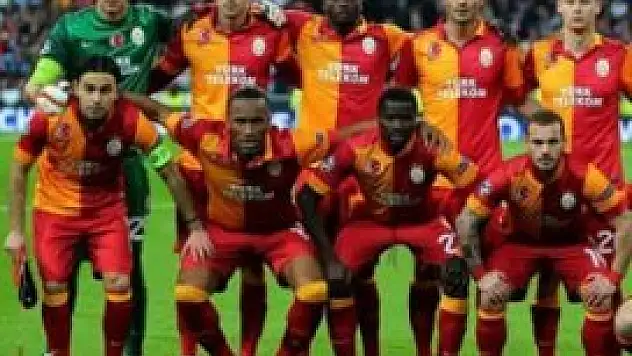 Cimbom'a büyük şok! Futbol hayatı tehlikede