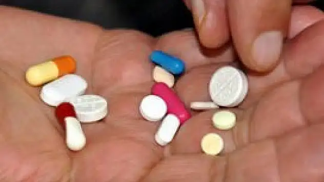 593 adet ilaç piyasada mevcuttur