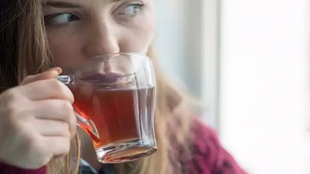 Çok fazla çay içiyorsanız hemen bacağınıza bakın!