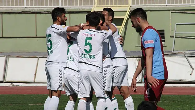 Play-off başka bahara kaldı!