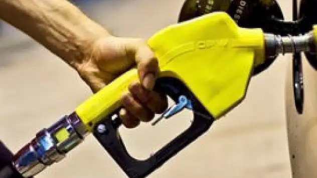 Otomobilde 'ucuz yakıtlı' dönemi