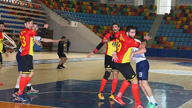 Göz-Göz'e direnemedik