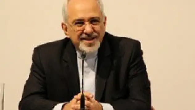 Zarif ülkesinde coşkuyla karşılandı