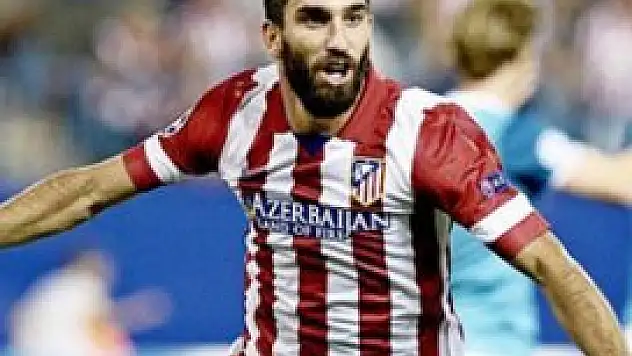 Dünya devi Arda Turan'a talip oldu!