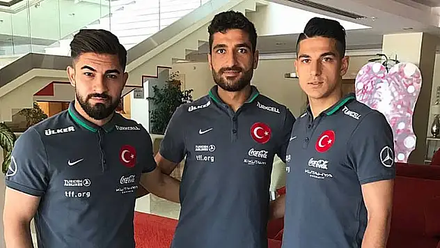 Anadolu Selçukspor'un futbolcuları TFF 2. lig karmasında