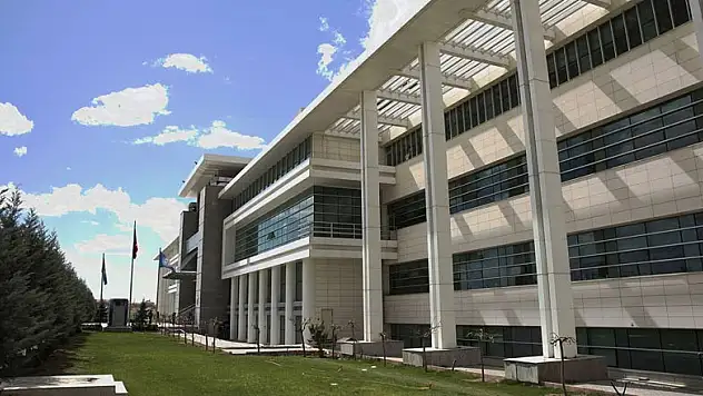 KTO Karatay'dan Liseler Arası Ödüllü Bilgi Yarışması