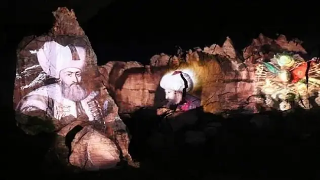 Tarih peribacalarına yansıtıldı