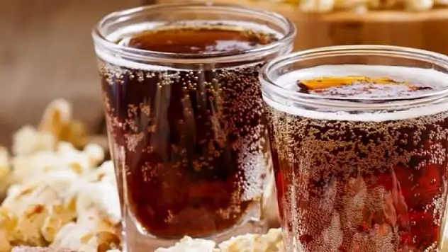 'Diyet içecekler felç ve bunamaya neden oluyor'