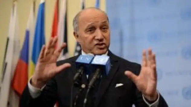 Fransa İran'a ambargoyu gevşetmeye hazırlanıyor