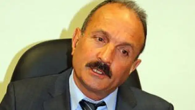 O başkan MHP'den ihraç edildi!