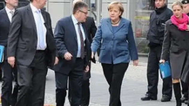 Almanya'da partiler anlaştı