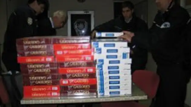 Yolcu otobüsünde kaçak sigara sevkiyatı