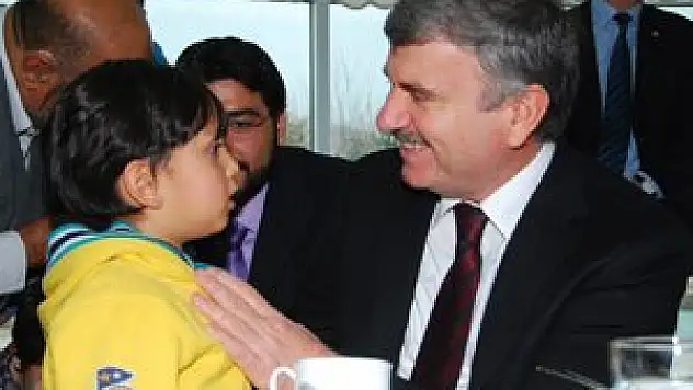 Başkan Akyürek Konya'daki Suriyelilerle Buluştu