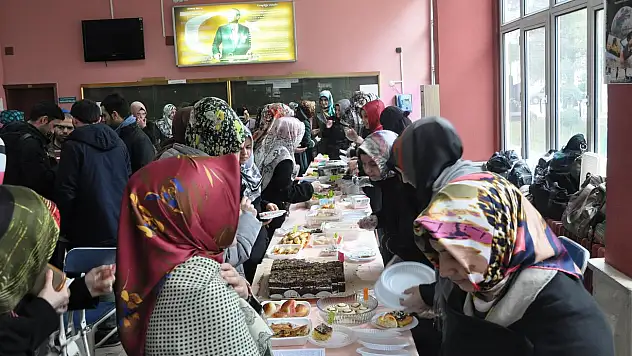 'Suriye İçin İyiliğe Çağrı Kermesi'