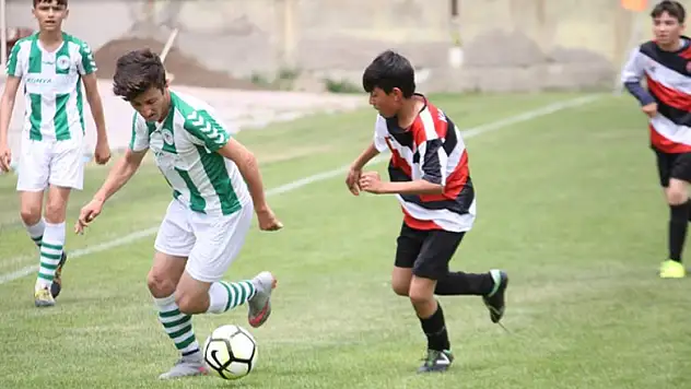Konyaspor'un minikleri farka gitti