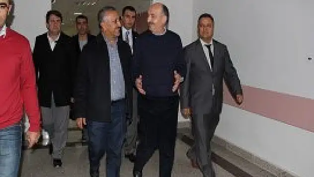 Sağlık Bakanı Müezzinoğlu'ndan hastane teftişi