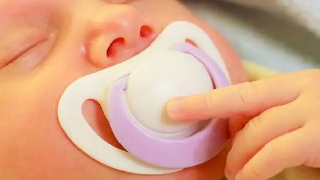 Emzik bebeğe zarar veriyor!