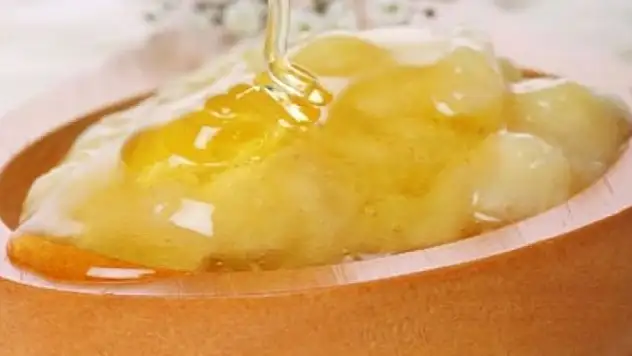 Saçınıza sürüp 20 dakika bekletirseniz...