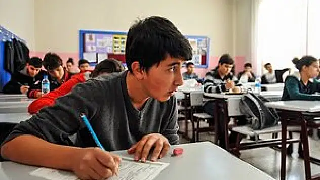 Merkezi ortak sınavların ikinci gün oturumu bitti