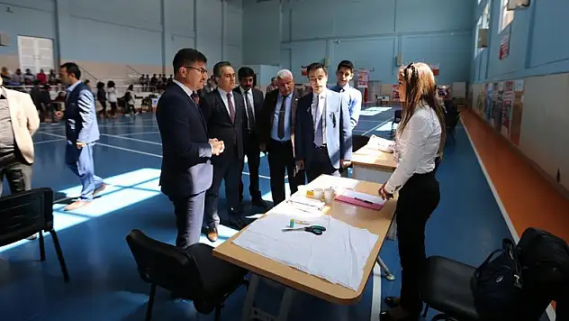 Halkapınar'da ' Mesleğimi Seçiyorum' projesi